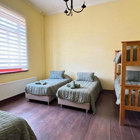 Hostal Micalvi ปุนตาอาเรนาส ภายนอก รูปภาพ