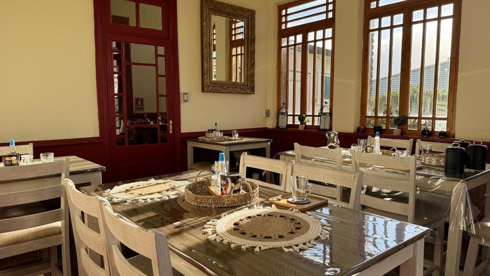 Hostal Micalvi ปุนตาอาเรนาส ภายนอก รูปภาพ